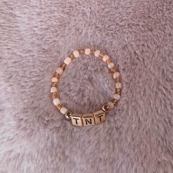 TNT Taylor Swift Travis and Taylor bracelet - Picture 3 of 3